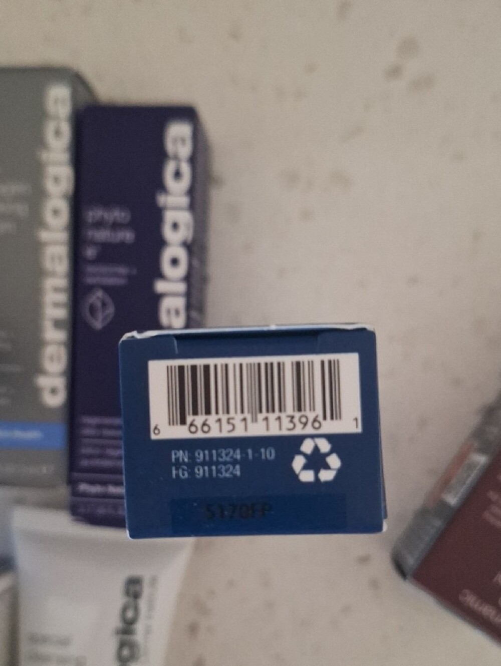 dermalogica Utlimate Travel Size Set - Picture 10 of 10